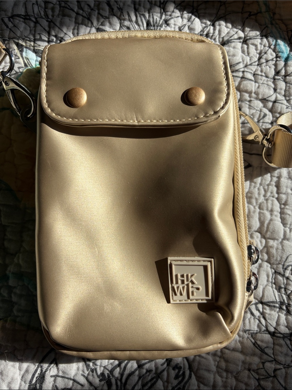 IHKWIP Gold Crossbody Phone Bag - Compact Women's Shoulder Bag